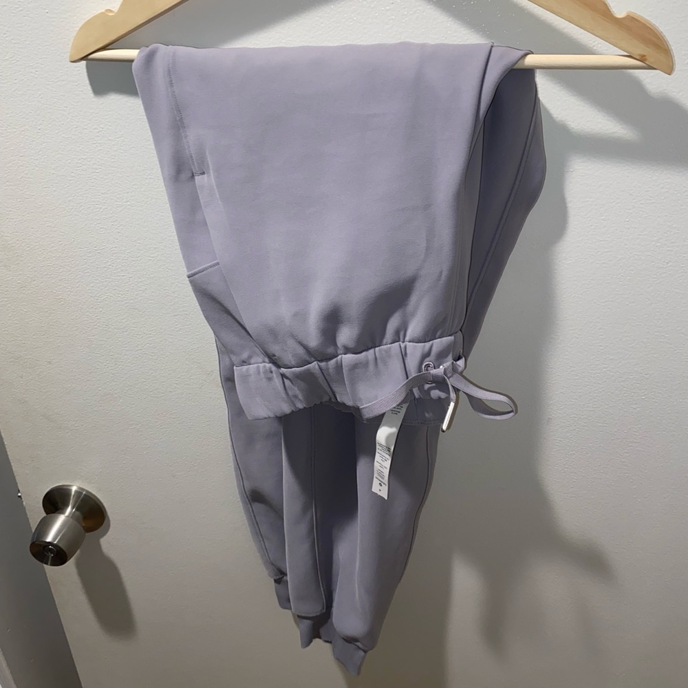 COPY - Size 4 LULULEMON joggers